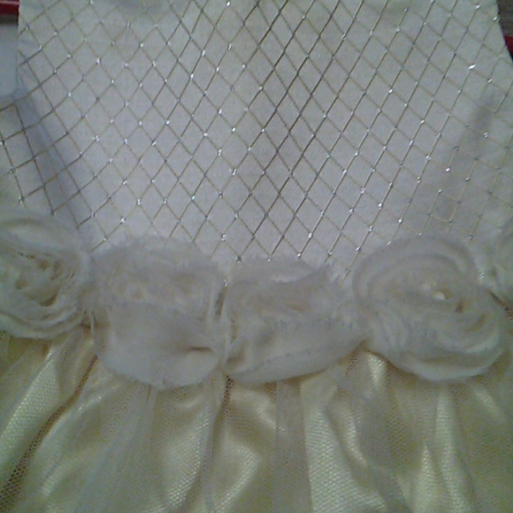 Dress✨ - Picture 2 of 3